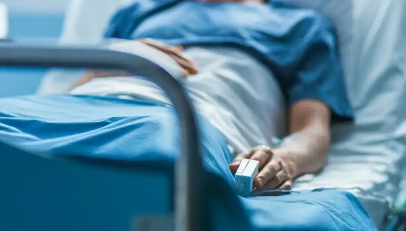 Mide Ağrısı Şikayetiyle Gittiği Doktor Onu Kurtaramadı, Binlerce Kişi Tehlikede!