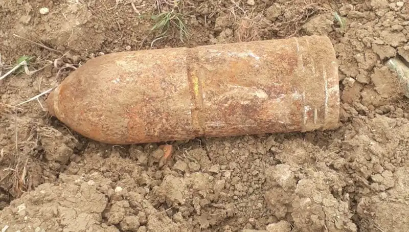 Çanakkale'de Tarihi Alanlarda Patlamamış Top Mermisi Bulundu!