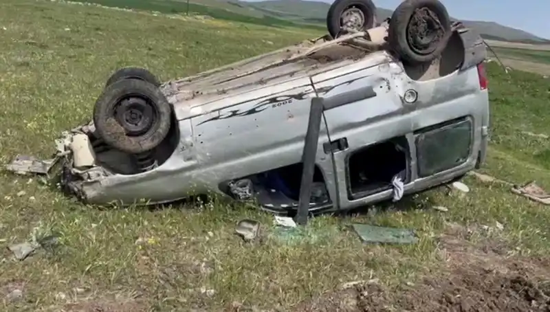 Konya'da Otomobil Takla Attı: Kaza Sonrası Yaralılar Hayat Mücadelesi Veriyor