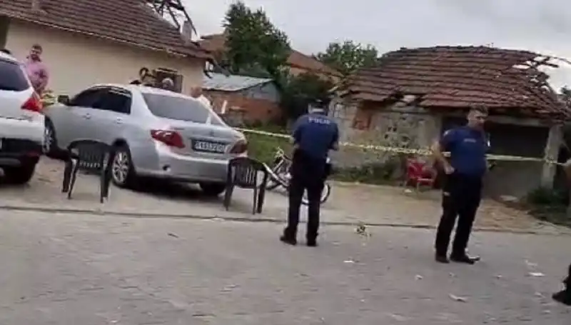 İstanbul'da Kan Donduran Cinayet: Öldürüp Kaçan Zanlı Tuvalette Yakalandı