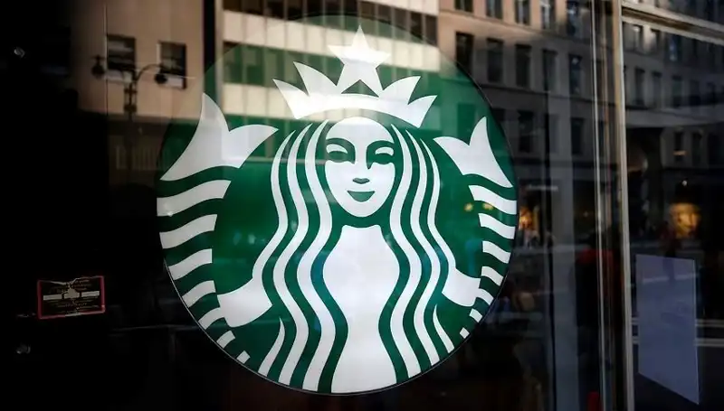 Starbucks'ta Küresel Satışların Düşüşü: Nedenleri ve Sonuçları