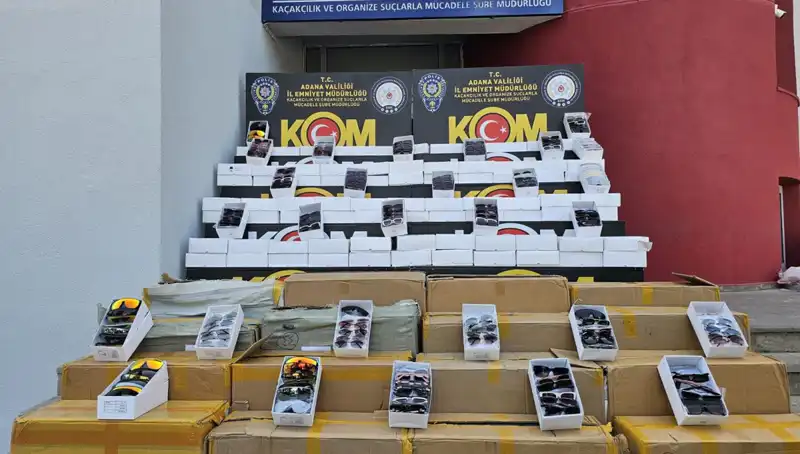 Adana'da 12 Bin Kaçak Güneş Gözlüğü Operasyonu: Sirkülasyona Giren Ürünler!