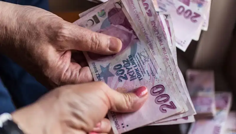 Emekli ve Memur Maaşları İçin Temmuz Ayında Beklenen Zammın Detayları
