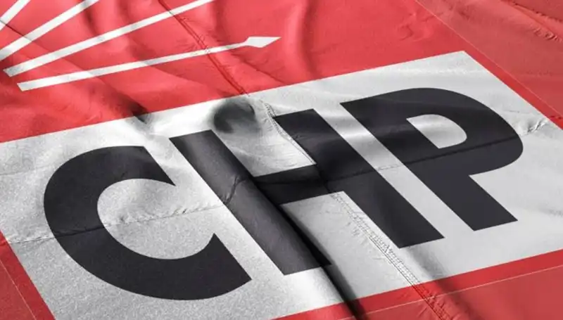 CHP Bayrampaşa'da Şok İstifa: Murat Salman Partiden Ayrıldı