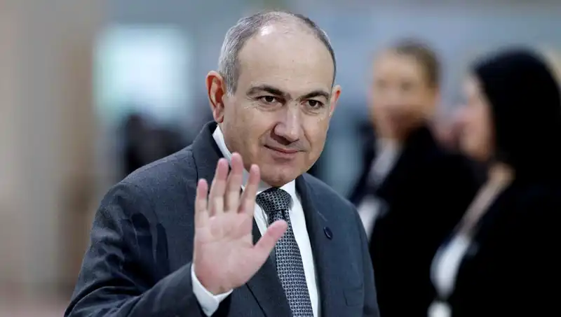 Ermenistan'da İktidar Gaspı Fuatı: Paşinyan Açıklamada Bulundu