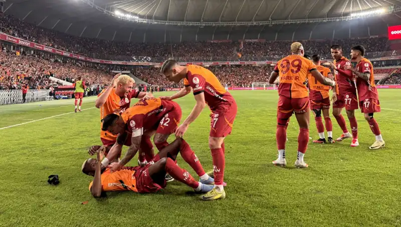 Galatasaray Şampiyonluk İçin Saha Da: Son Maçta 1 Puan Yeterli mi?