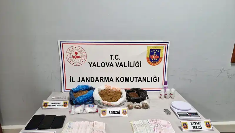 Yalova’da Uyuşturucu Operasyonu: Sokaklarda Zehir Yayan 2 Kişi Tutuklandı