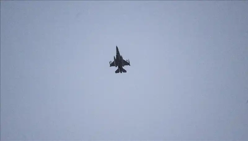 İsrail, Suriye'nin Tartus Bölgesine Hava Saldırısı Gerçekleştirdi