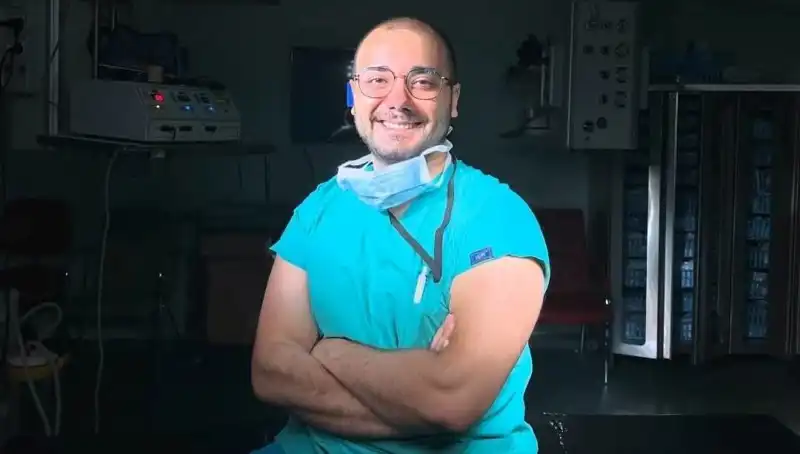 Niğde Hastanesinde Şok Edici Olay: Doktora Bıçaklı Saldırı Gerçekleşti