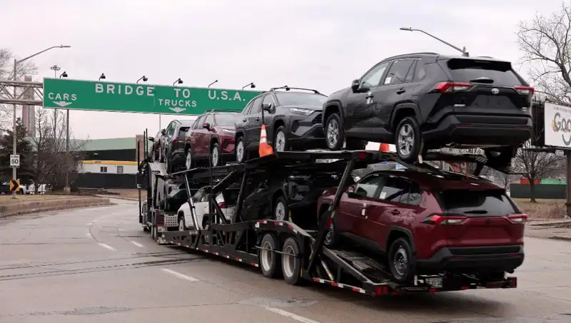 Toyota, ABD Pazarında Hibrit Araç Üretimini Yeniden Şekillendiriyor