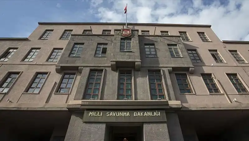 Yunan Askerinin Hakaretine TSK'dan Sert Tepki: Sınırlarımızda Saygı Bekliyoruz