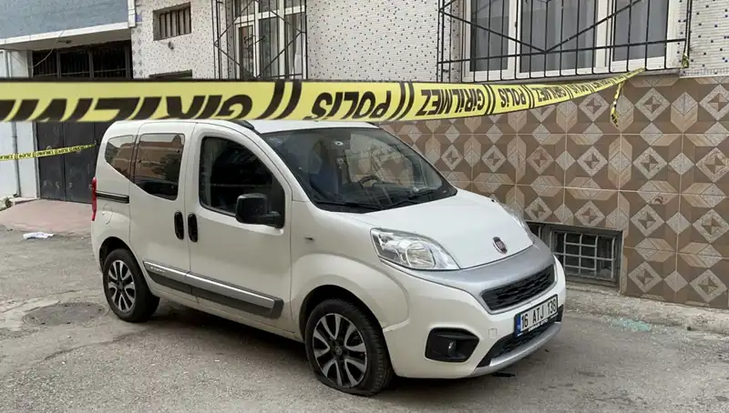 Bursa'da Silahlı Saldırı: Bir Kişi Yaralandı, Hava Gerildi!