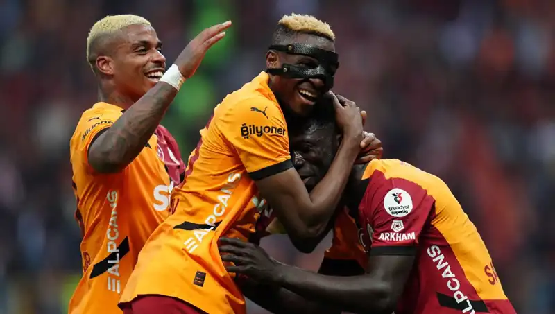 Lemina: Osimhen'in Kararına Saygı Duyulması Gerekiyor