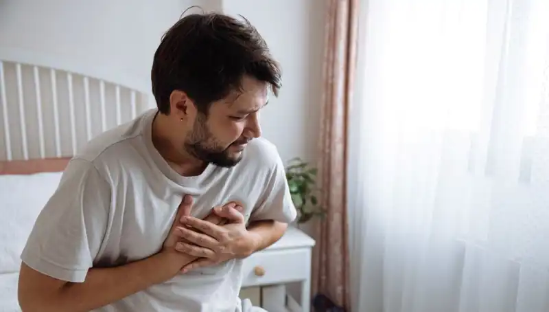 Sabahları Dikkat Çeken Belirti, Kalp Hastalığına İşaret Edebilir!