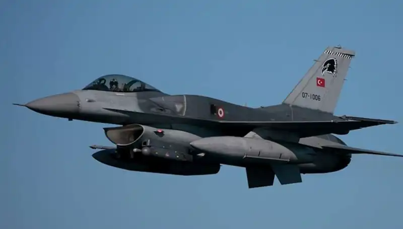 DMM'den Türk Jetlerinin İsrail'i Koruduğu İddialarına Net Yanıt Geldi