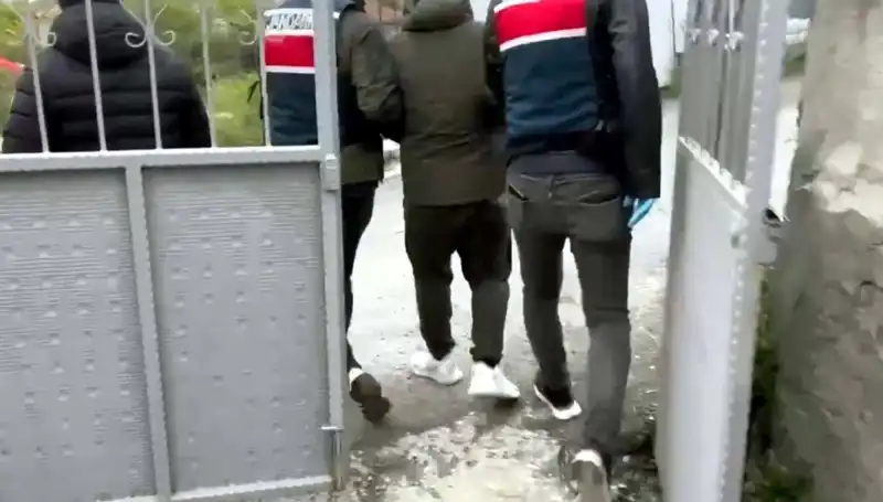 Türkiye Genelinde 1.2 Milyar Liralık Dolandırıcılık: 139 Şüpheliyi Yakalandı