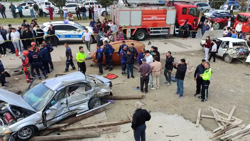 Bayramın İlk Günü Faciayla Üzüntüye Dönüştü: 11 Can Kaybı ve 18 Yaralı
