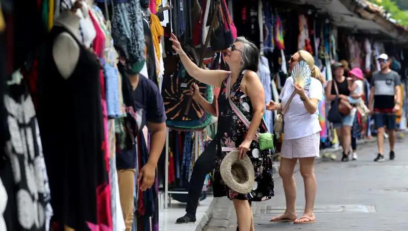 Bali'de Turistlere Kıyafet Yasağı: Ceza Riskiyle Karşı Karşıyasınız!