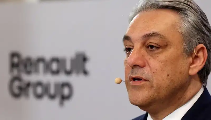Renault’da Şok İstifa! Üst Düzey Yönetici Görevinden Ayrıldı