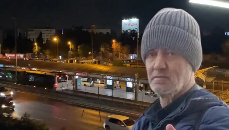Mecidiyeköy Metrobüs Durağında İtişme Faciası: Bir Kişinin Hayatını Kaybetmesi