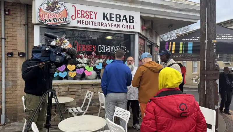 Türk Aile, Yeşil Kart Beklerken Amerika'da Gözaltına Alındı