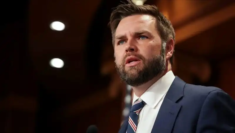 JD Vance Kimdir? Zelenski ile Görüşmesi Neden Gündem Oldu?