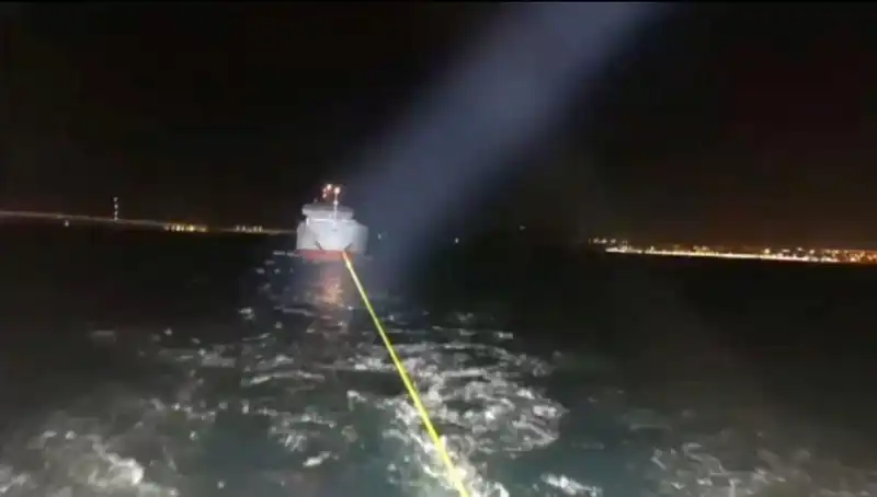 Çanakkale Boğazı'nda Gemi Arızası: Seyir Güvenliği Sarsıldı