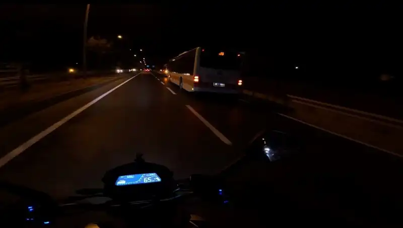 Otobüs Kazasında 41 Yaşındaki Vatandaş Ağır Yaralandı: Olayın Ayrıntıları Ortaya Çıktı