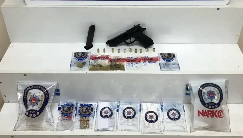 Zonguldak’ta İkisi de Uyuşturucu Ticareti Yapan İki Şahıs Yakalandı
