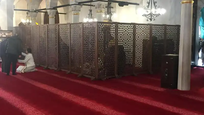 Teravih Namazında Kadın-Erkek Birlikteliği: İddia ve Gerçekler