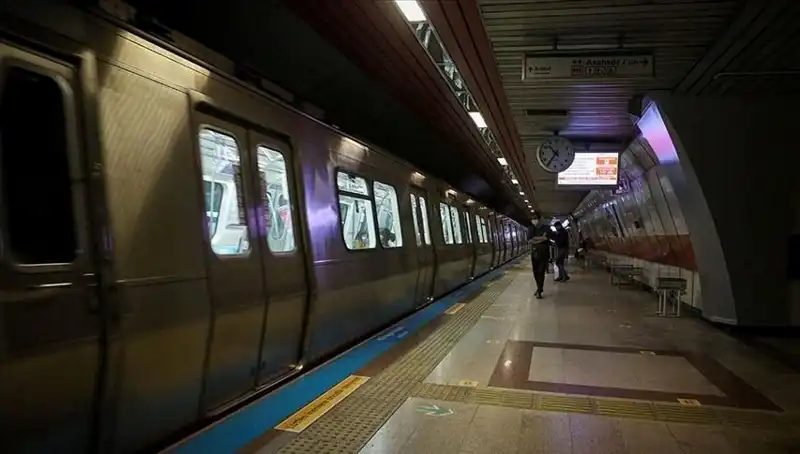 İstanbul'da Eylem Yasağının 3. Gününde Metrolar Kapalı, Hangi Duraklar Kapatıldı?