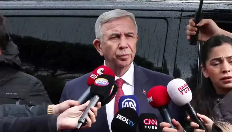Mansur Yavaş, Dilek İmamoğlu’nu Ziyaret Etti: Hukukun Üstünlüğüne Dikkat Çekti