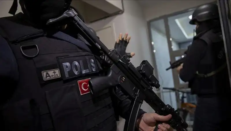 Samsun'da Dev Ecza Operasyonu: 3 Bin 962 Sentetik Hap Ele Geçirildi