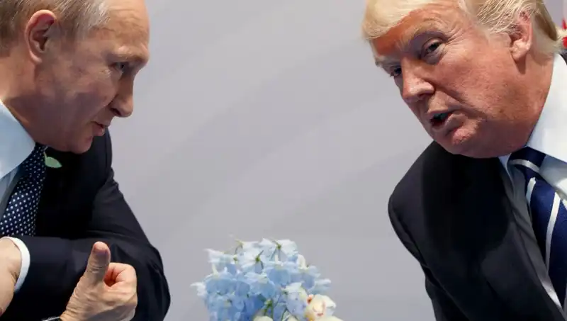 Trump'tan Şaşırtan Açıklama: Putin İle İlişkisi Sürüyor